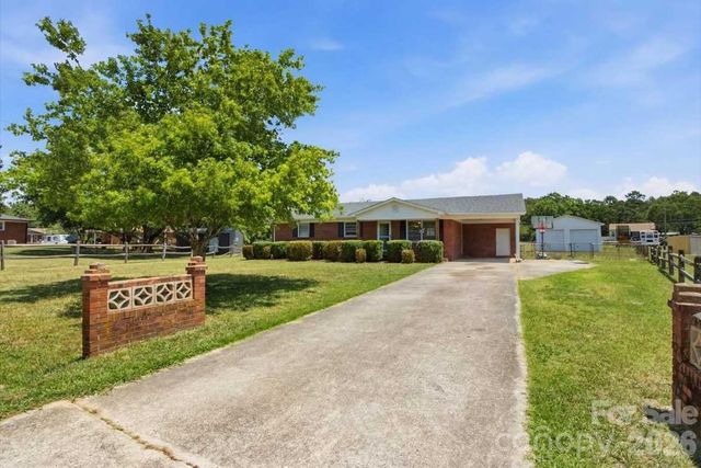 990 Colonial Drive, China Grove, NC 28023