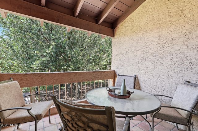 8651 E ROYAL PALM Road 231, Scottsdale, AZ 85258