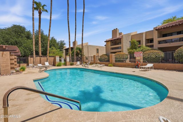 8651 E ROYAL PALM Road 231, Scottsdale, AZ 85258