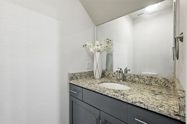 8712 Tudor Place, Dallas, TX 75228