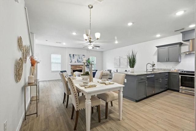 8712 Tudor Place, Dallas, TX 75228