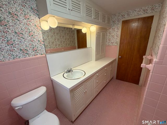 233 Conrad Street, Naugatuck, CT 06770