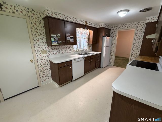 233 Conrad Street, Naugatuck, CT 06770