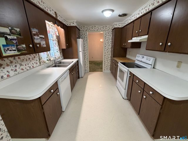 233 Conrad Street, Naugatuck, CT 06770