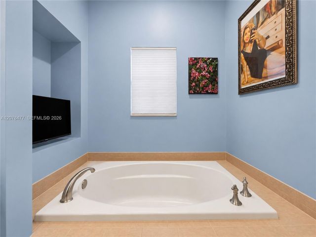 2908 Hidden Harbour Court 2908, Dania Beach, FL 33312