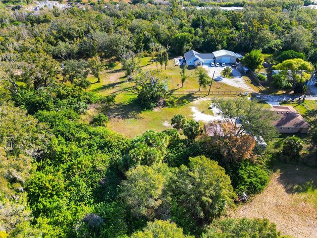 7560 19TH STREET E, Sarasota, FL 34243