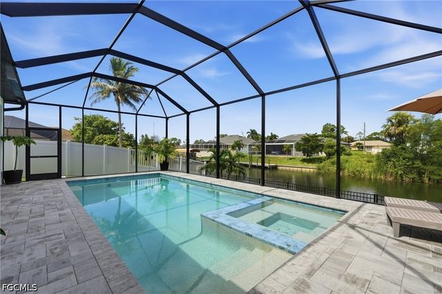 1826 SW 17th AVE, Cape Coral, FL 33991