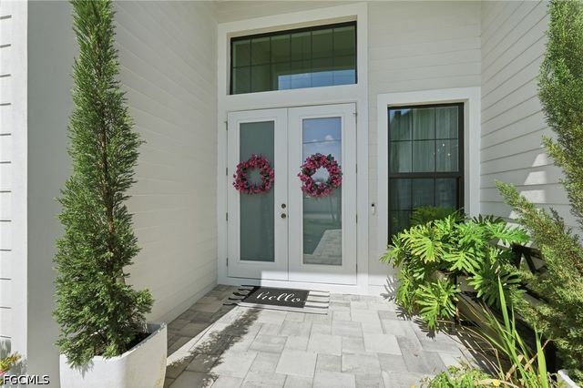 1826 SW 17th AVE, Cape Coral, FL 33991