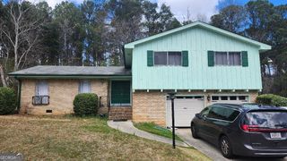 2325 Wexford Drive, College Park, GA 30349