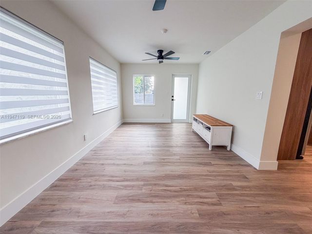 9202 NW 81st Ct, Tamarac, FL 33321