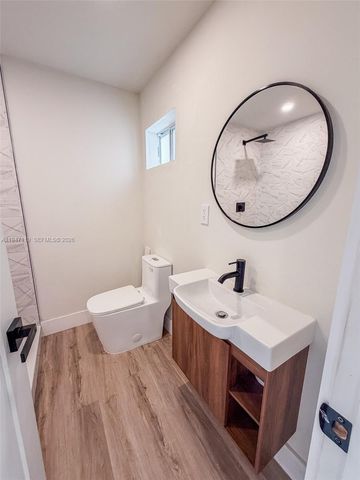 9202 NW 81st Ct, Tamarac, FL 33321