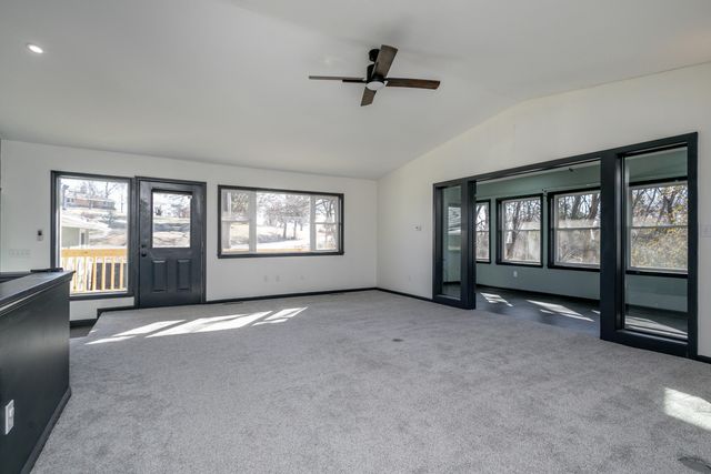 6399 S OLD VILLAGE RD, Columbia, MO 65203