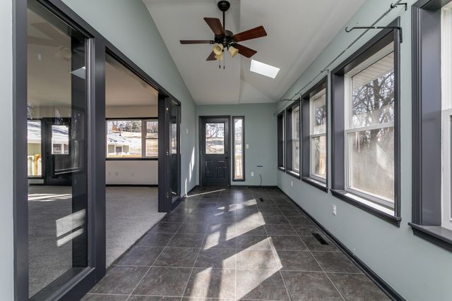 6399 S OLD VILLAGE RD, Columbia, MO 65203