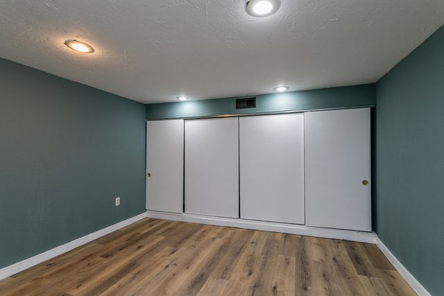 6399 S OLD VILLAGE RD, Columbia, MO 65203