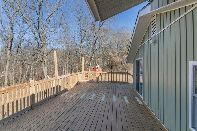 6399 S OLD VILLAGE RD, Columbia, MO 65203