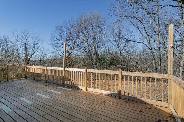 6399 S OLD VILLAGE RD, Columbia, MO 65203