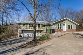 6399 S OLD VILLAGE RD, Columbia, MO 65203
