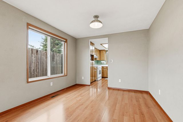 1813 Cascadia Circle, Medford, OR 97504