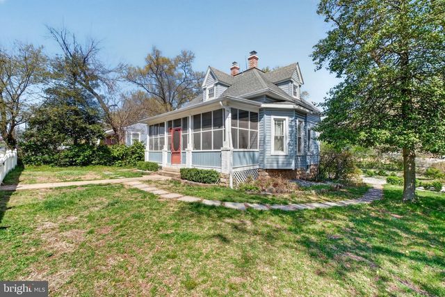 4810 FOX ST, College Park, MD 20740