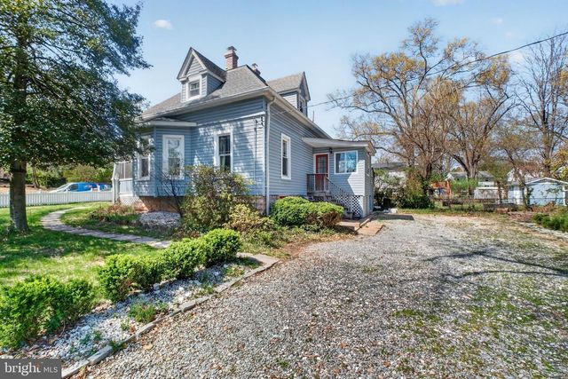 4810 FOX ST, College Park, MD 20740