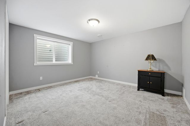 6204 63rd Avenue S, Fargo, ND 58104