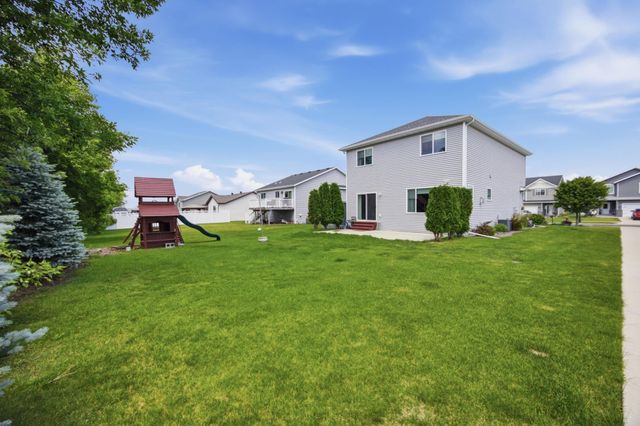 6204 63rd Avenue S, Fargo, ND 58104
