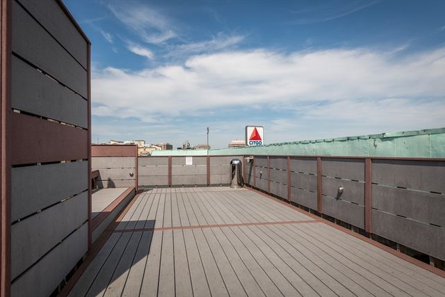 466 Commonwealth Ave 206, Boston, MA 02215