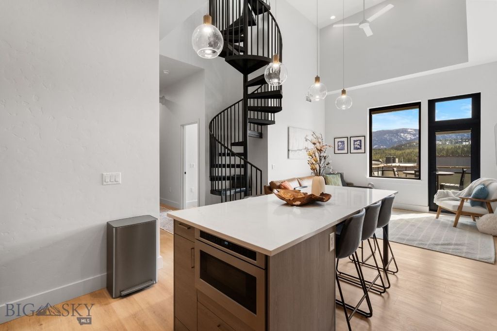 211 Town Center Avenue 3E, Big Sky, MT 59716 photo 3