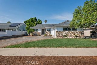 10579 Lev Ave, San Fernando, CA 91345