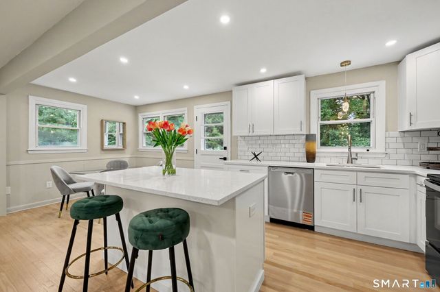 1 Winfield Avenue, Wolcott, CT 06716