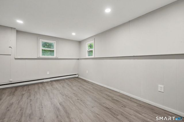 1 Winfield Avenue, Wolcott, CT 06716