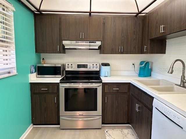 19029 US HIGHWAY 19 N 3-7, Clearwater, FL 33764