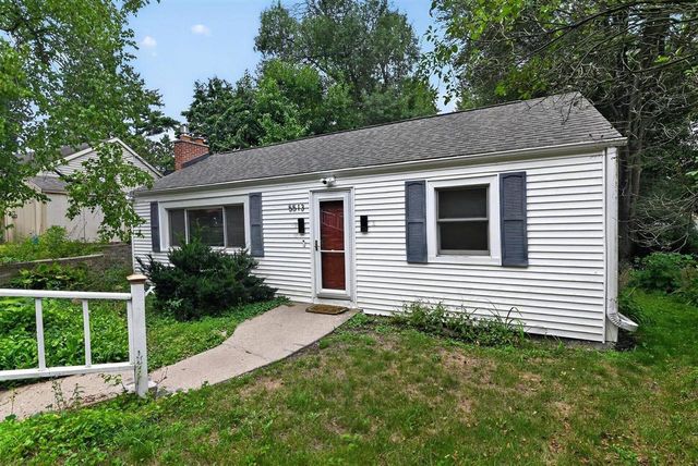 5513 Old Middleton Road, Madison, WI 53705