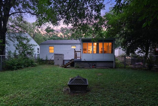 5513 Old Middleton Road, Madison, WI 53705