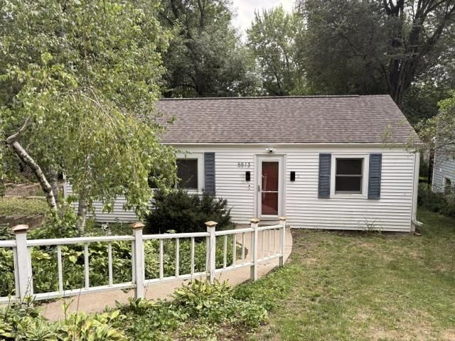 5513 Old Middleton Road, Madison, WI 53705
