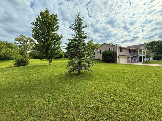 302 W 16TH Street, Maryville, MO 64468