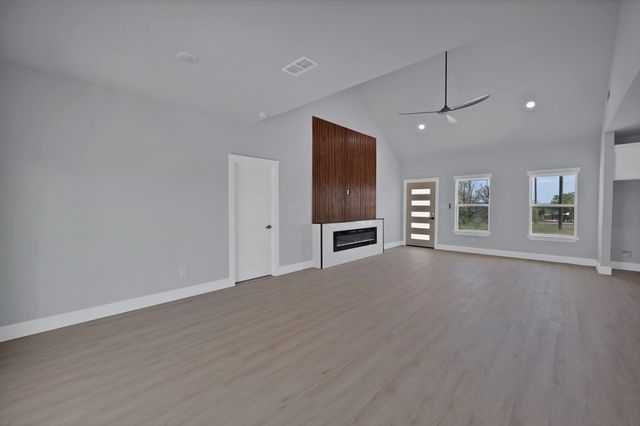 7004 Carnegie Road, Poolville, TX 76487