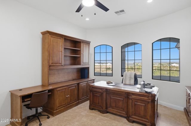 28142 N SANDRIDGE Drive, San Tan Valley, AZ 85144