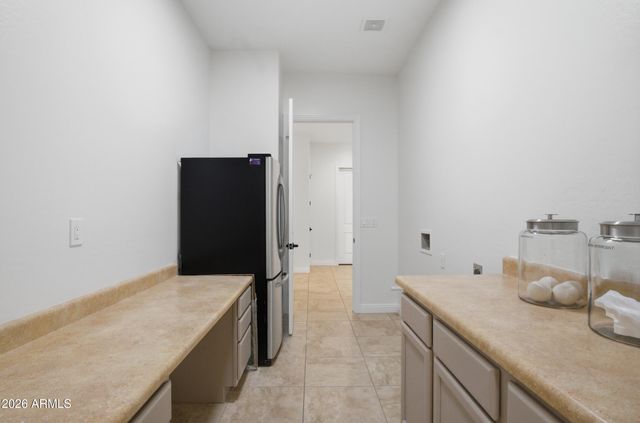 28142 N SANDRIDGE Drive, San Tan Valley, AZ 85144