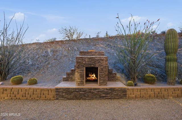 28142 N SANDRIDGE Drive, San Tan Valley, AZ 85144