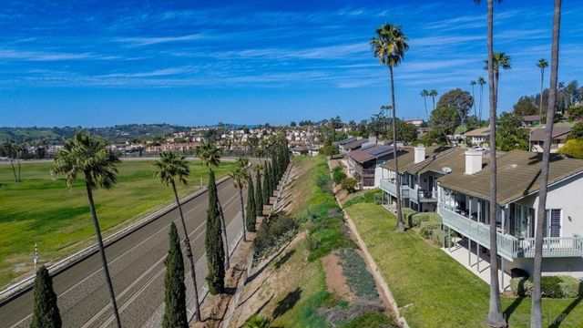 56 Via Casitas, Bonsall, CA 92003