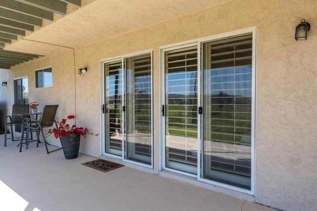 56 Via Casitas, Bonsall, CA 92003