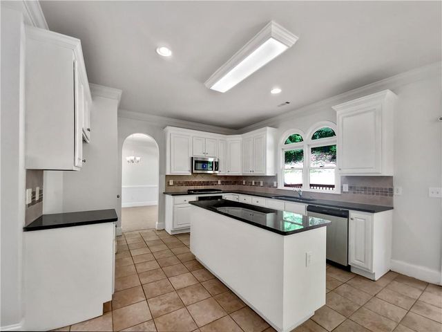 3832 Cherry Ridge Boulevard, Decatur, GA 30034