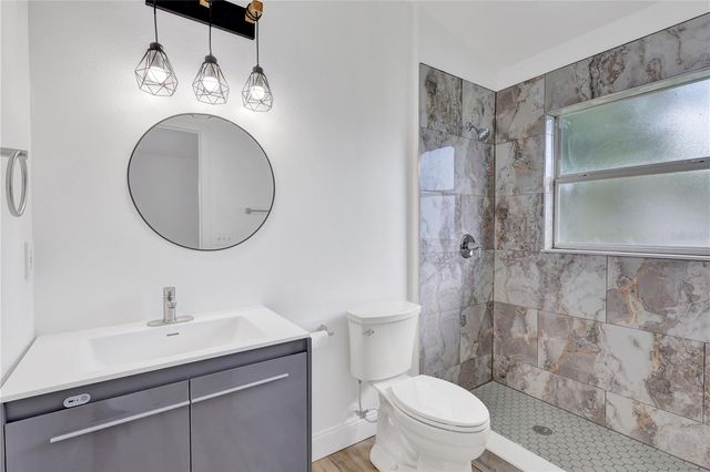 318 WALPOLE LOOP, Davenport, FL 33897
