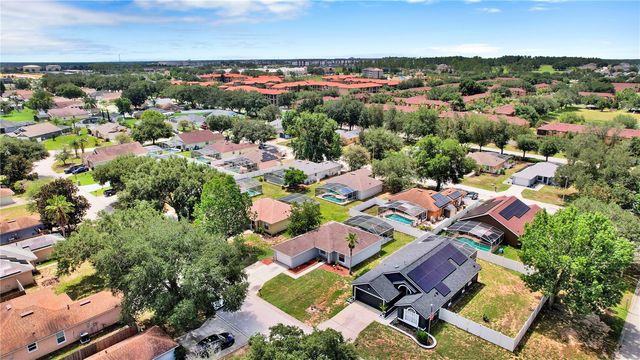 318 WALPOLE LOOP, Davenport, FL 33897