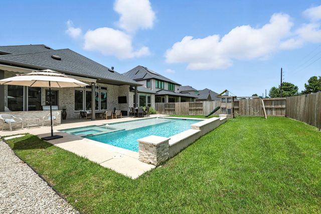 16410 Rosemary Grove Ln, Cypress, TX 77433
