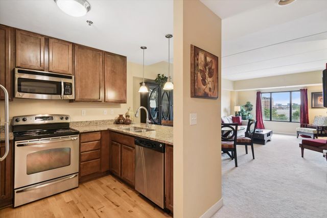 111 N Ashley Street 404, Ann Arbor, MI 48104