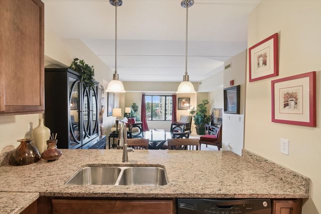 111 N Ashley Street 404, Ann Arbor, MI 48104