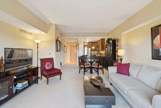 111 N Ashley Street 404, Ann Arbor, MI 48104