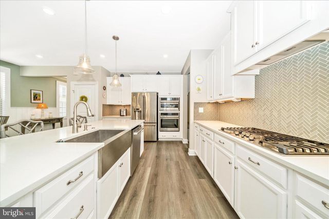 2821 CAMOMILE DR E, Frederick, MD 21704